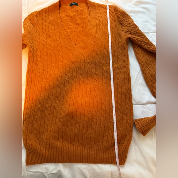 Women’s J.Crew Orange V-Neck Sweater - Picture 6 of 6